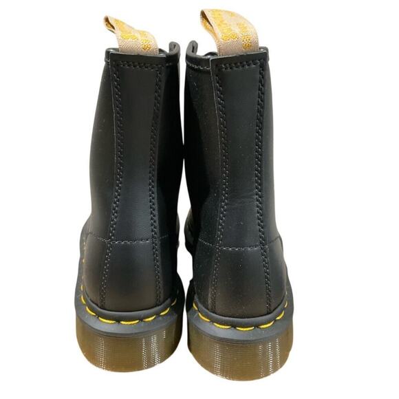 Dr Marten’s Men\'s Boots Winter grip Leather Lace Up 1460 NIB main image 5